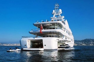 LADY LOLA - Aft